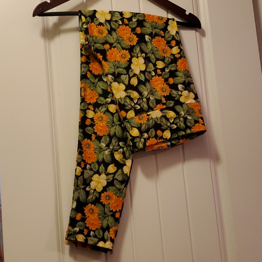 LuLaRoe Orange Yellow Floral Leggings